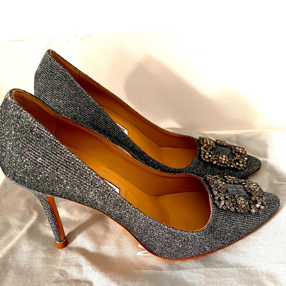 Manolo Blahnik Hangisi 105MM Embellished (Glittery) Satin Pumps SZ 40 used once